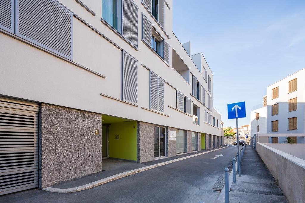 Apartment Vjera - Garage And Elevator Split Buitenkant foto